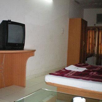 Ambassador Hotel 2*